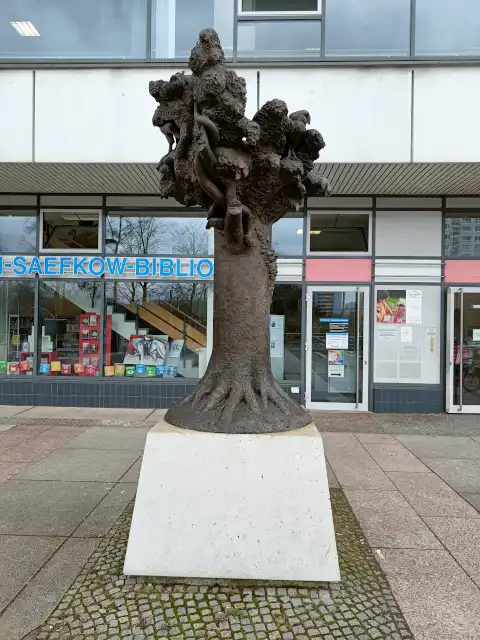 Der Baum
